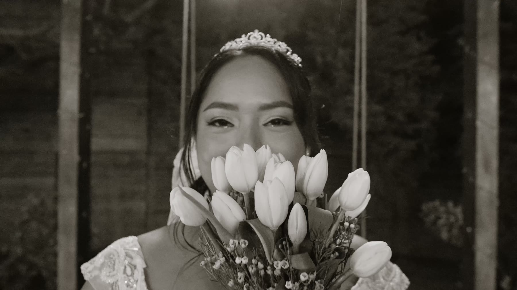 Karla con sus tulipanes